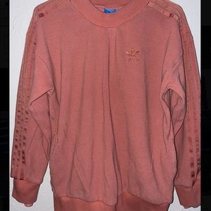 XS oversized adidas sweatshirt